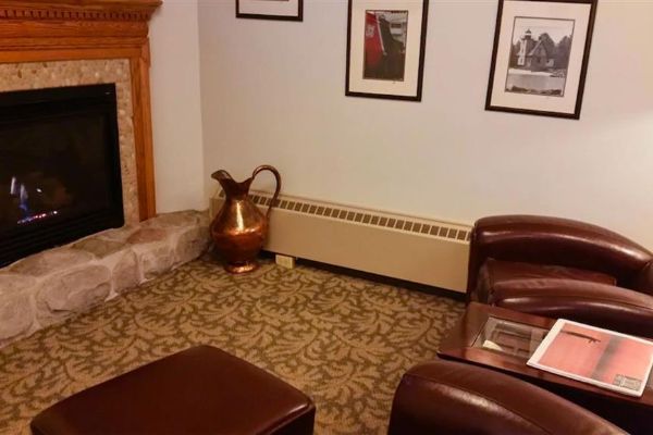 MAGNUSON HOTEL FRANKLIN SQUARE (Houghton)